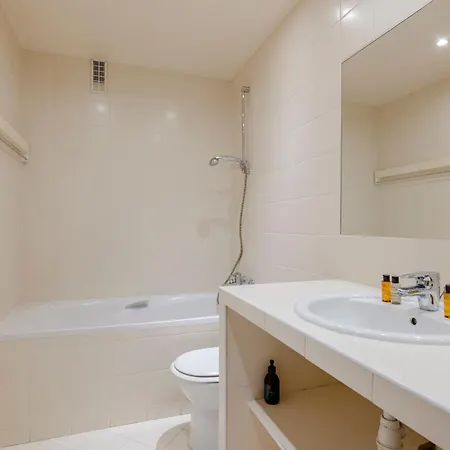 Apartment Veeve - The Garden Of La Muette Paris